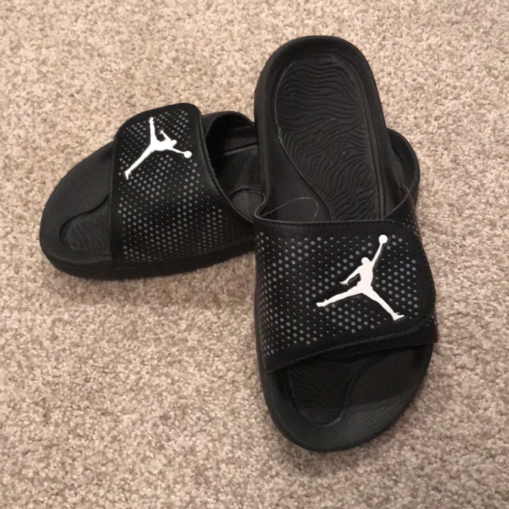 Jordan slides 6Y